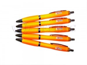 Нанесение логотипа на ручки