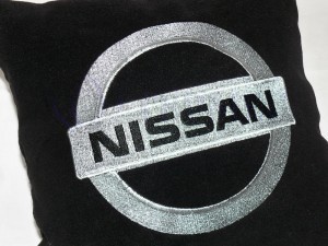 Вышивка для автомобильной подушки