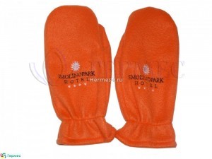 машинная вышивка на флисе