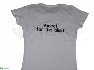 машинная вышивка на футболке