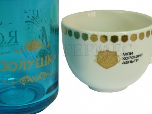 Два вида золотой краски на посуде