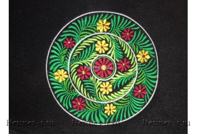 Вышивка на крое